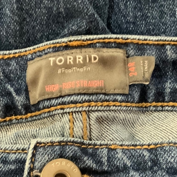 Torrid Button Fly Straight High Rise Distressed Jeans Size 24 - Picture 7 of 9
